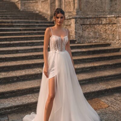 kurzes partykleid mit überrock